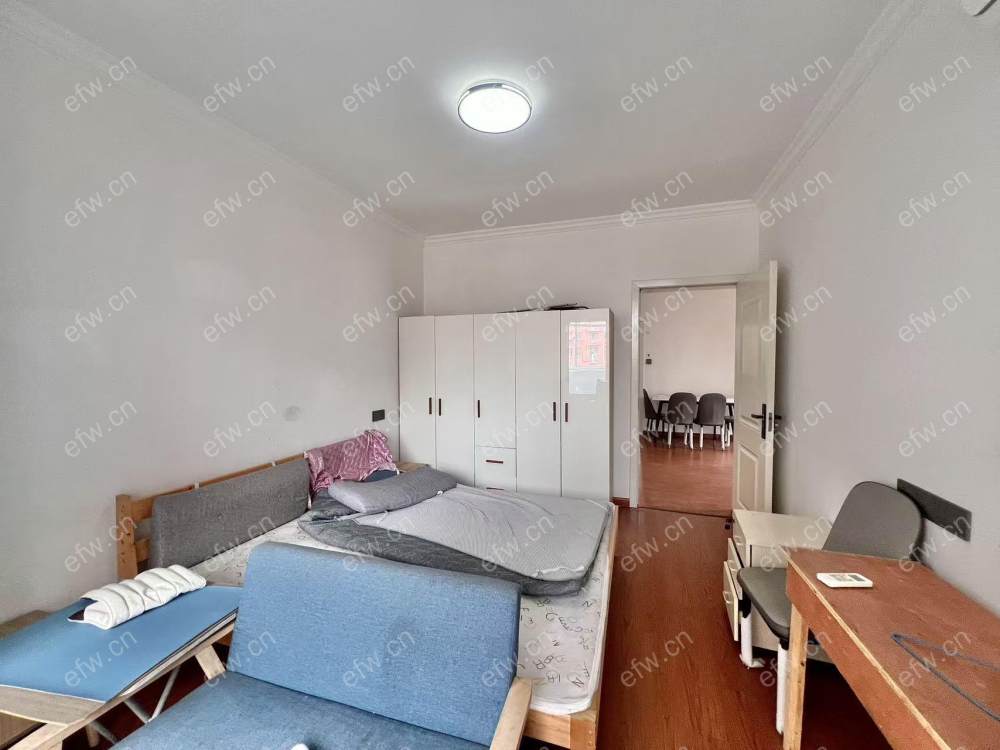 明发际新城(水岸雅苑) 3室2厅