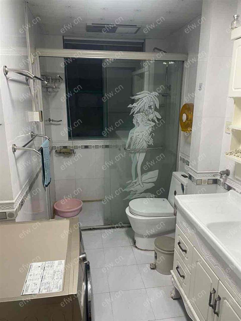 精装顶带阁楼 保养好 看房随时