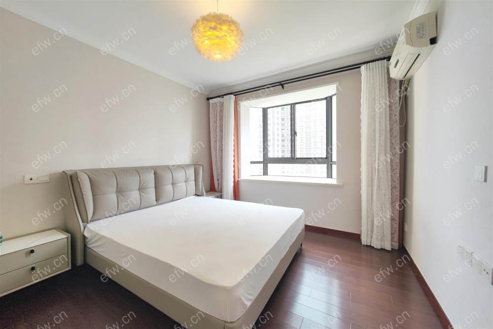 精装修，随时看房