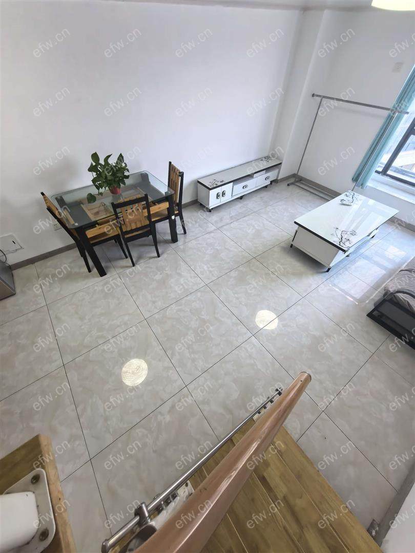星光天地 1室1厅