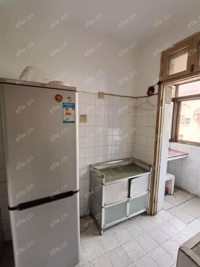 近 双地铁 简装两房 南北通透 设施齐全