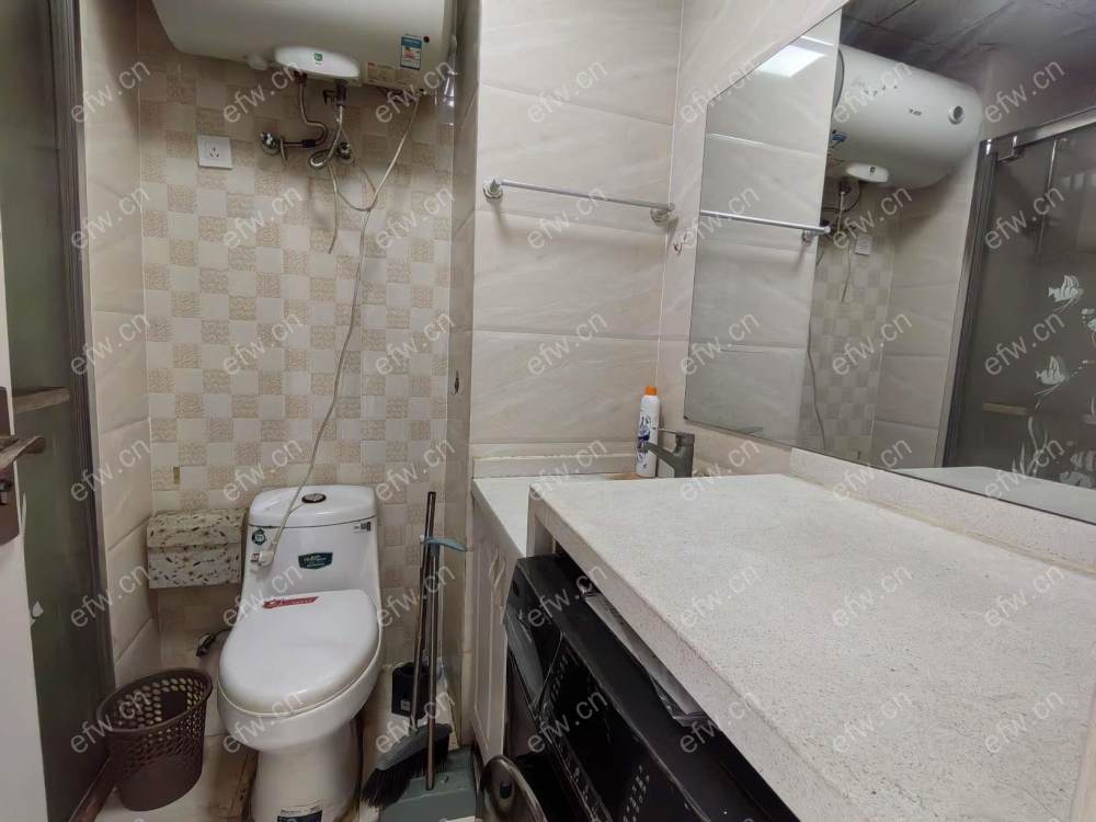 小单间租出，看房提前预约     房东包物业