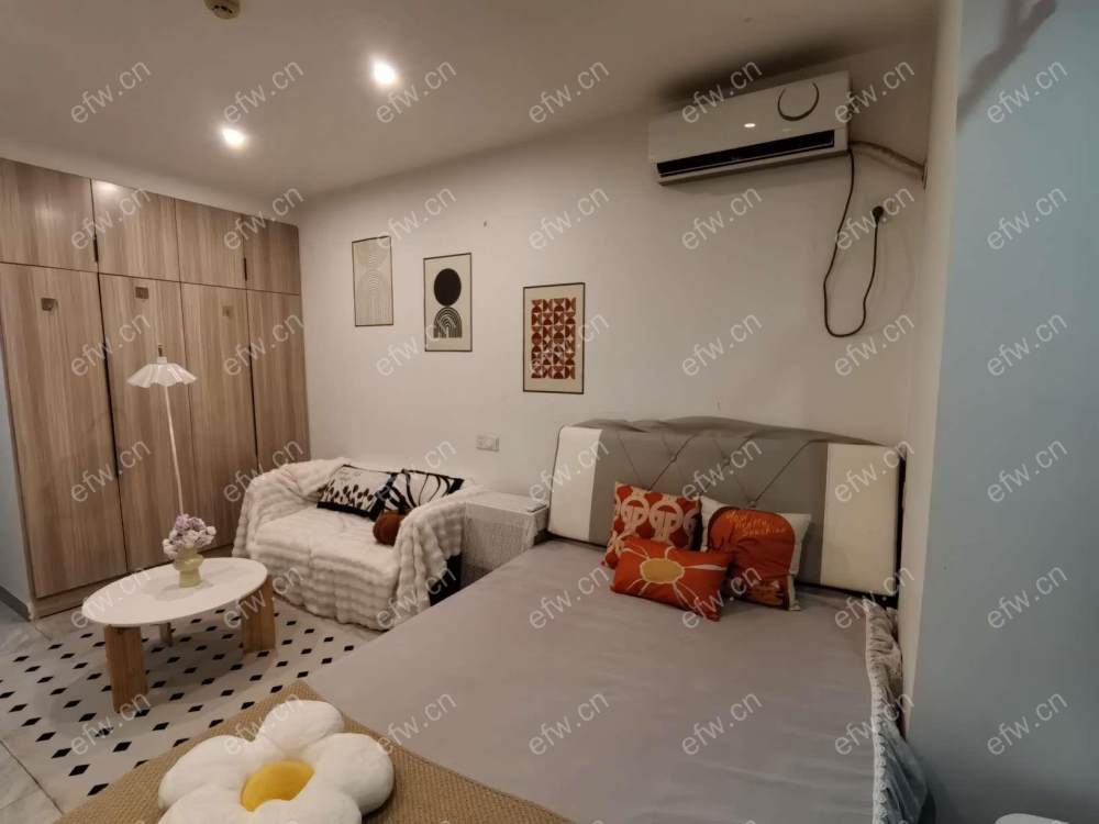 看房方便 全新装修  朝南