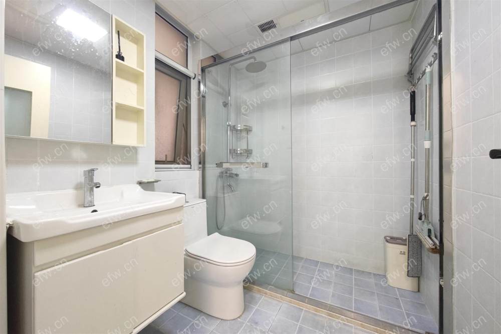 红星紫郡 2室2厅