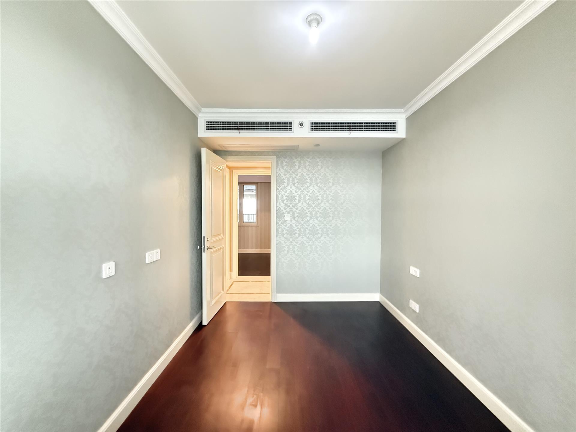 融创朗山(溪岸景园二区36-49)