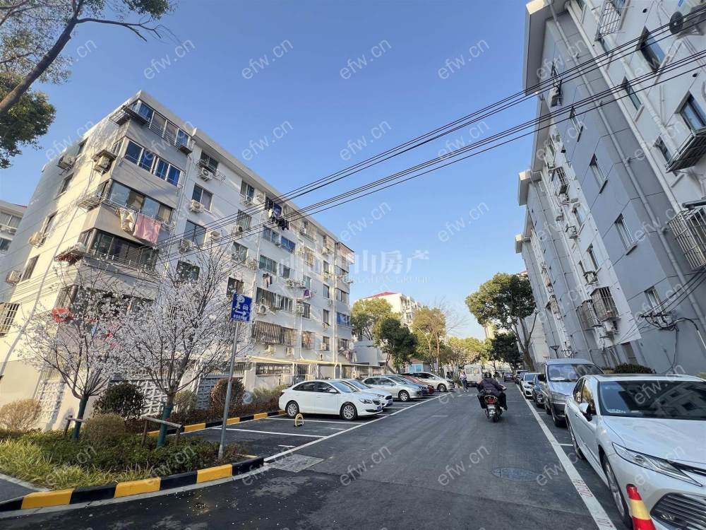 宁海里北区 3室1厅双院开门