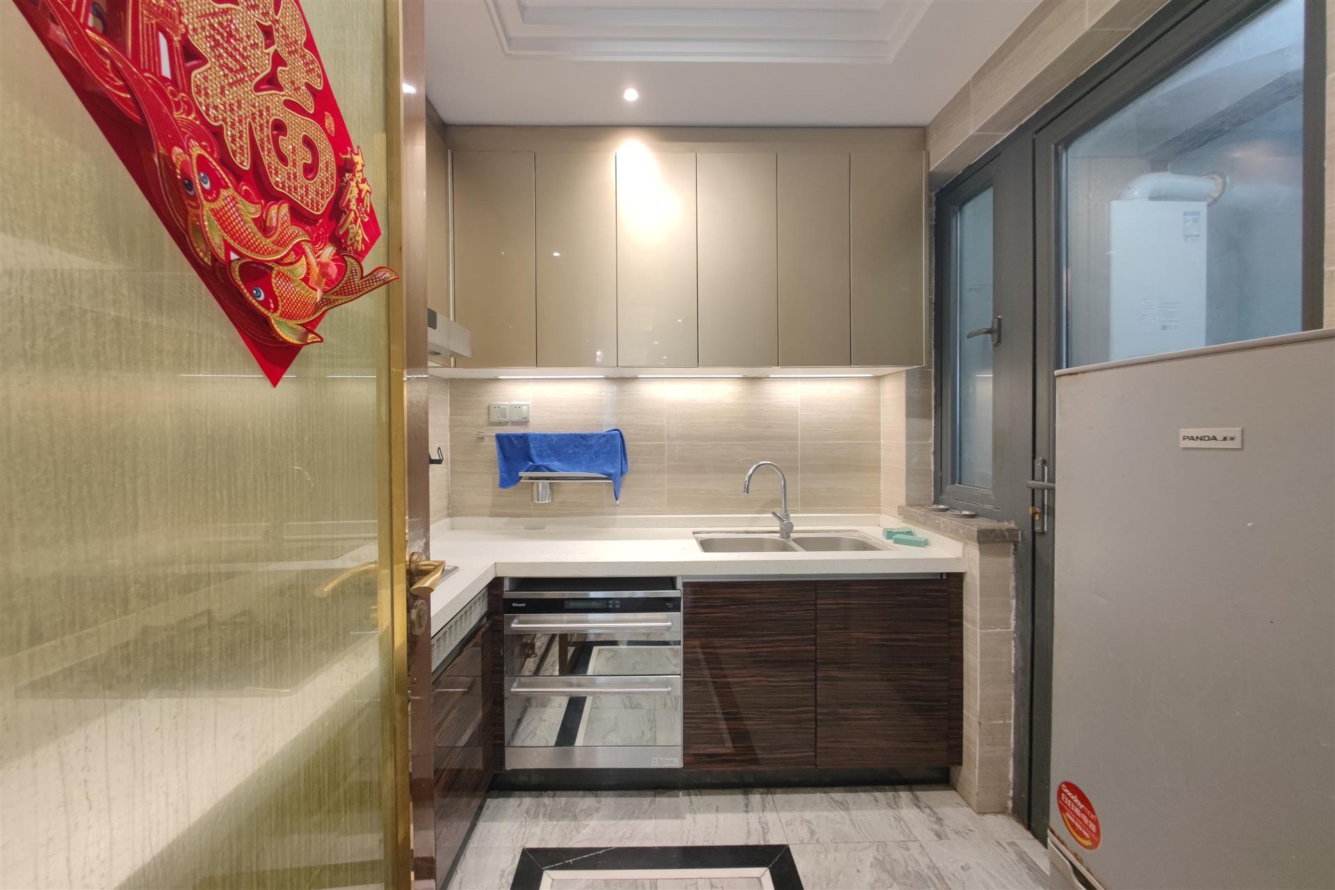 roomװס,villageƷ,̨+Ʈ