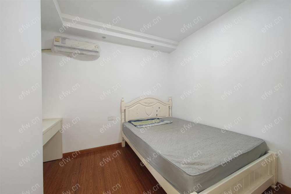 红星紫郡 2室2厅