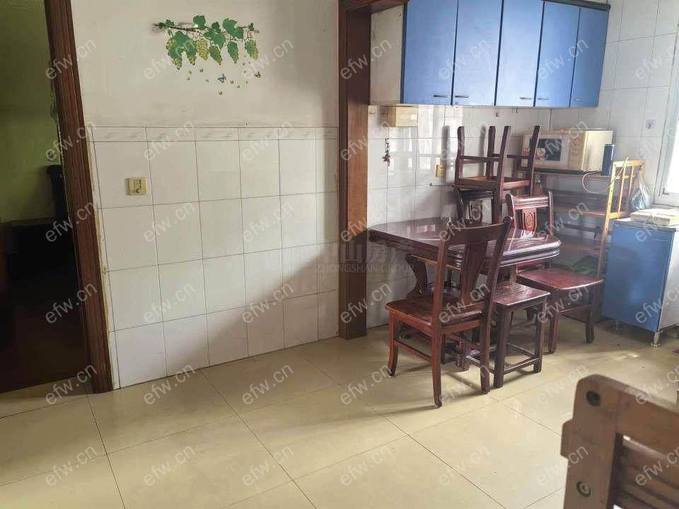 刘潭三村，高楼层，采光好，拎包入住