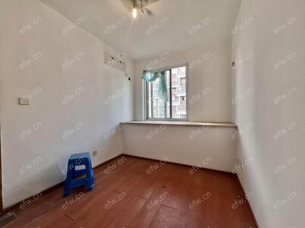 精装三房 看房提前预约