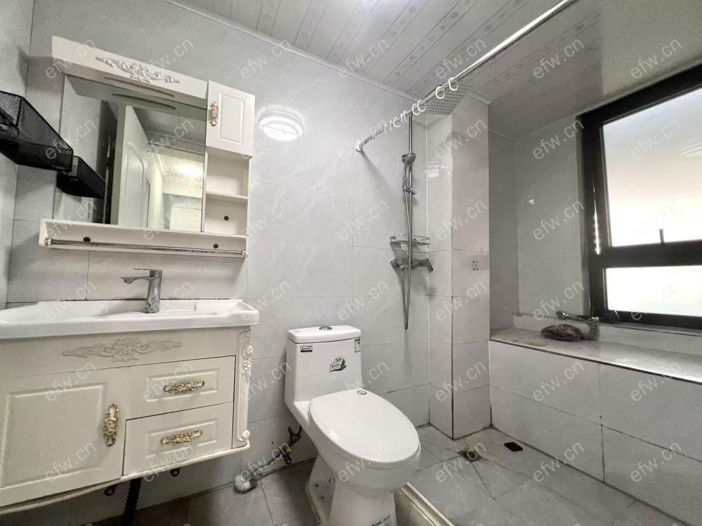 橡树湾三房，诚心卖，户型好