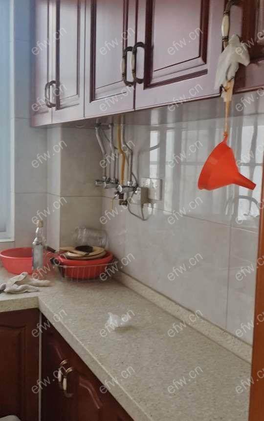 瑞扬家园精装3室两厅拎包入住，看房提前预约房东开门