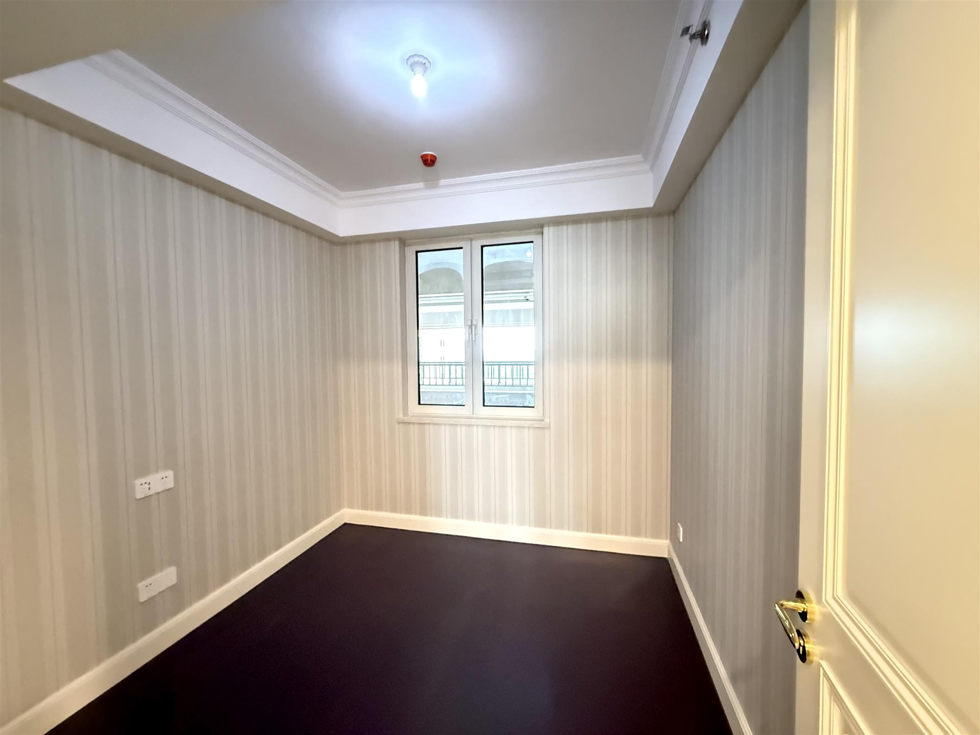 融创朗山(溪岸景园二区36-49)