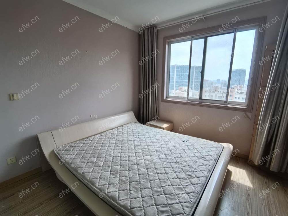 看房方便  包物业