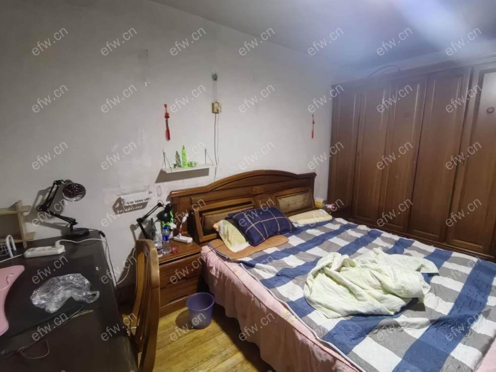 简单装修家电齐全，拎包入住