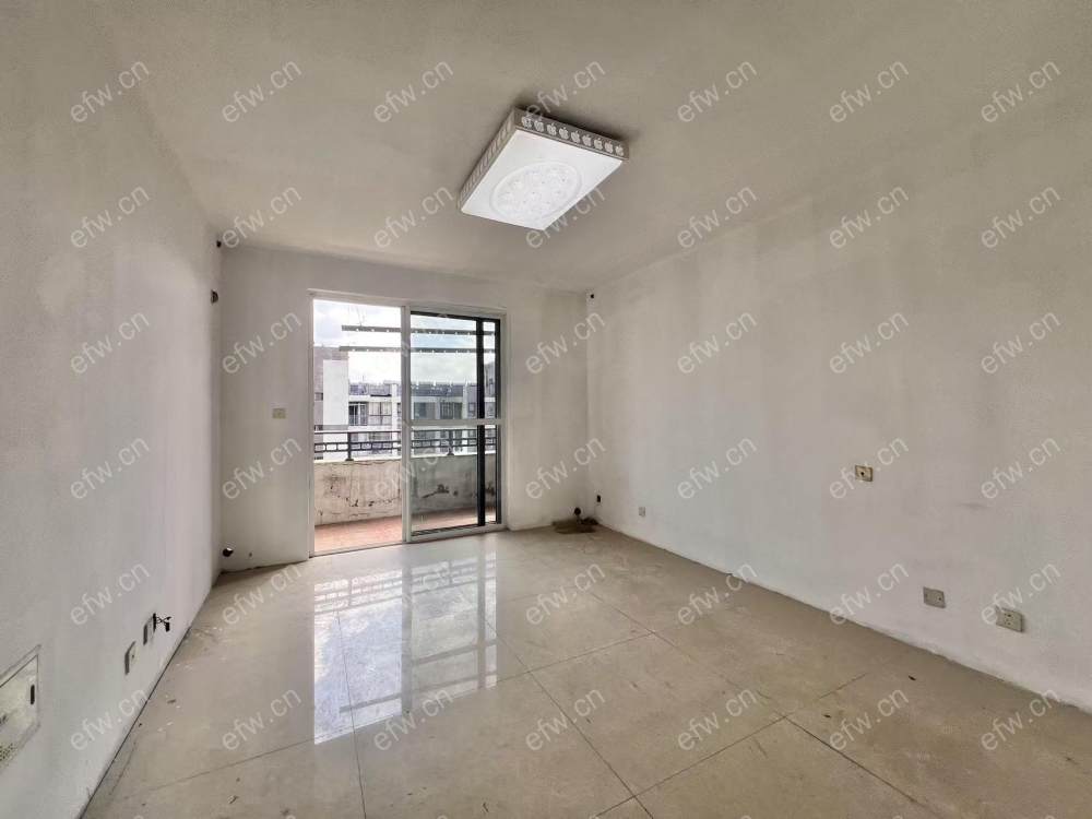 精装三房 看房提前预约