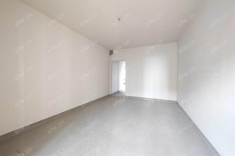 全明东边户room房,village 格局工整合理