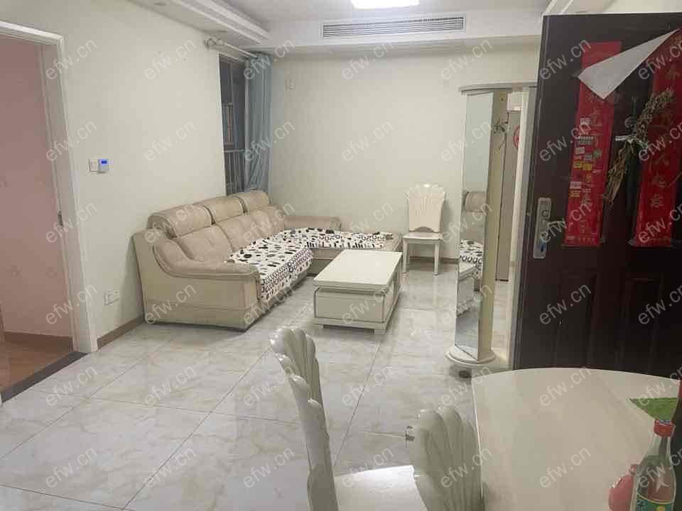 蔚蓝观邸 整租 精装2室