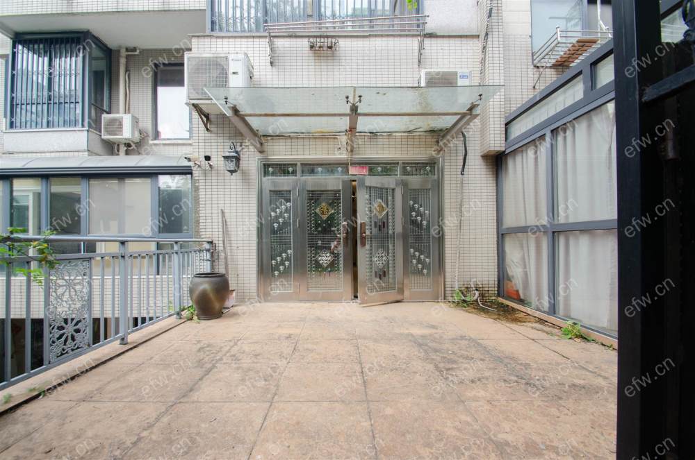 蓉湖山水(奕盛花园) 4室2厅