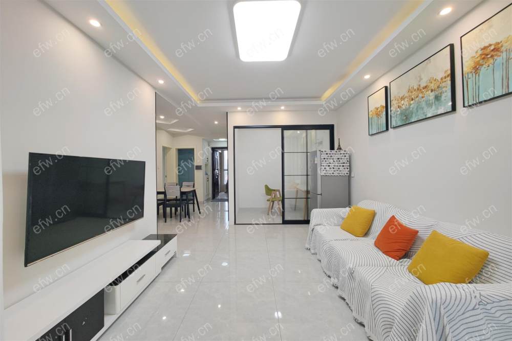 红星紫郡 2室2厅