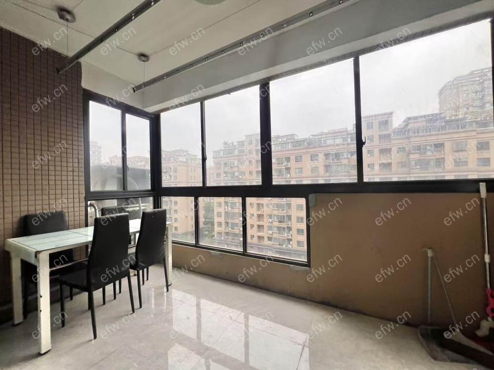 明发际新城(水岸雅苑) 3室2厅