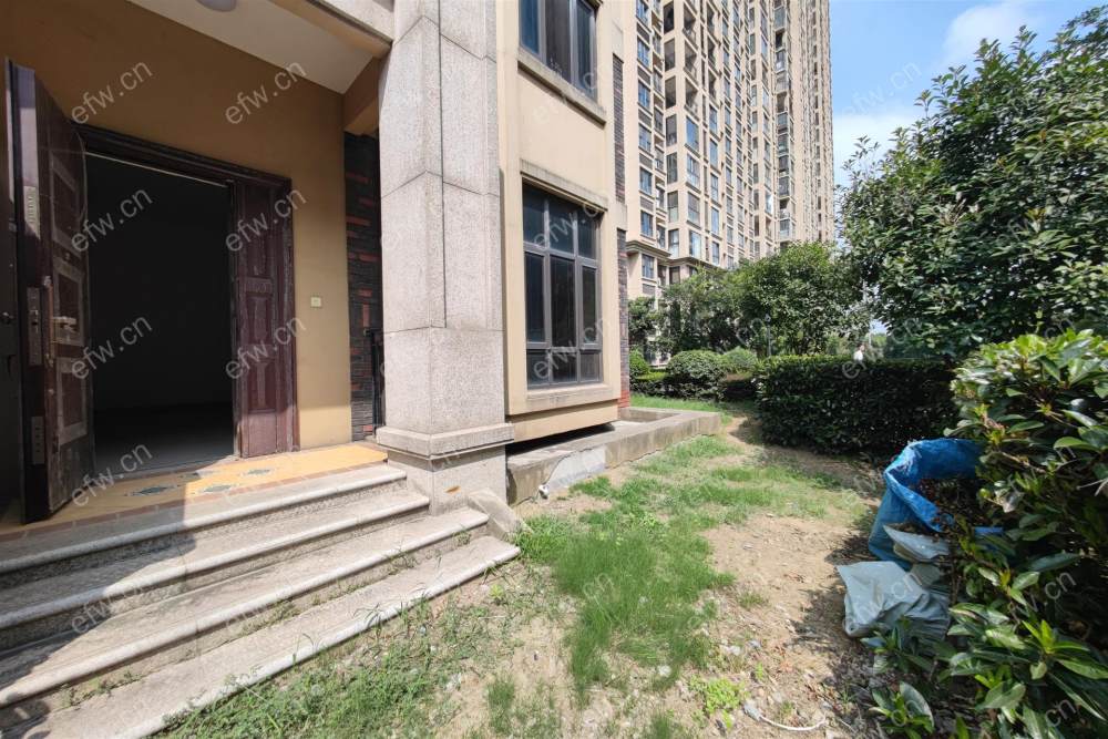 长泰际社区 4室2厅 285平