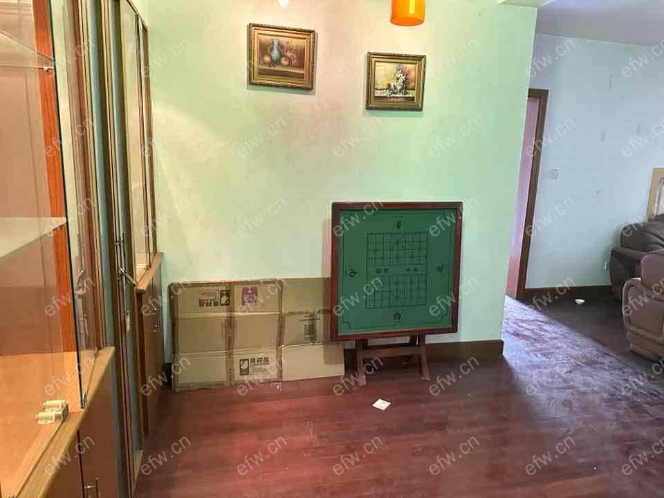 惠泉花园三房出租 看房有钥匙