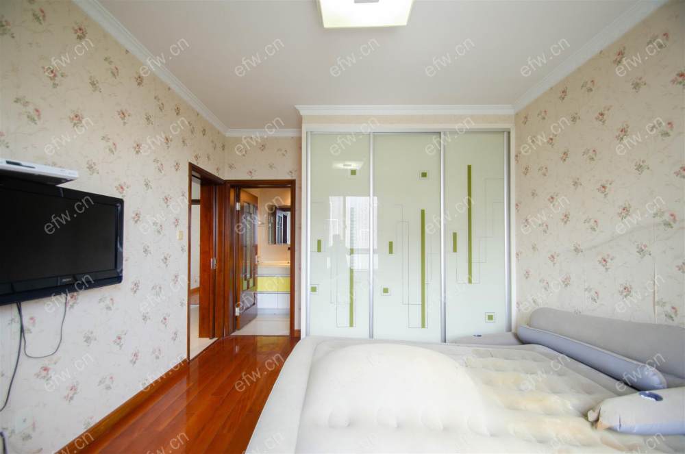 二泉紫园离梦想很近!实现舒适3房!体验奢华生活!新婚!