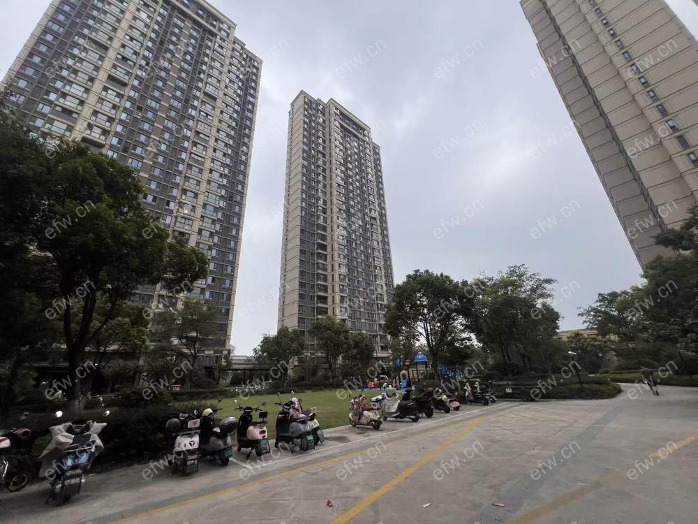 房东诚心出售 看房提前预约