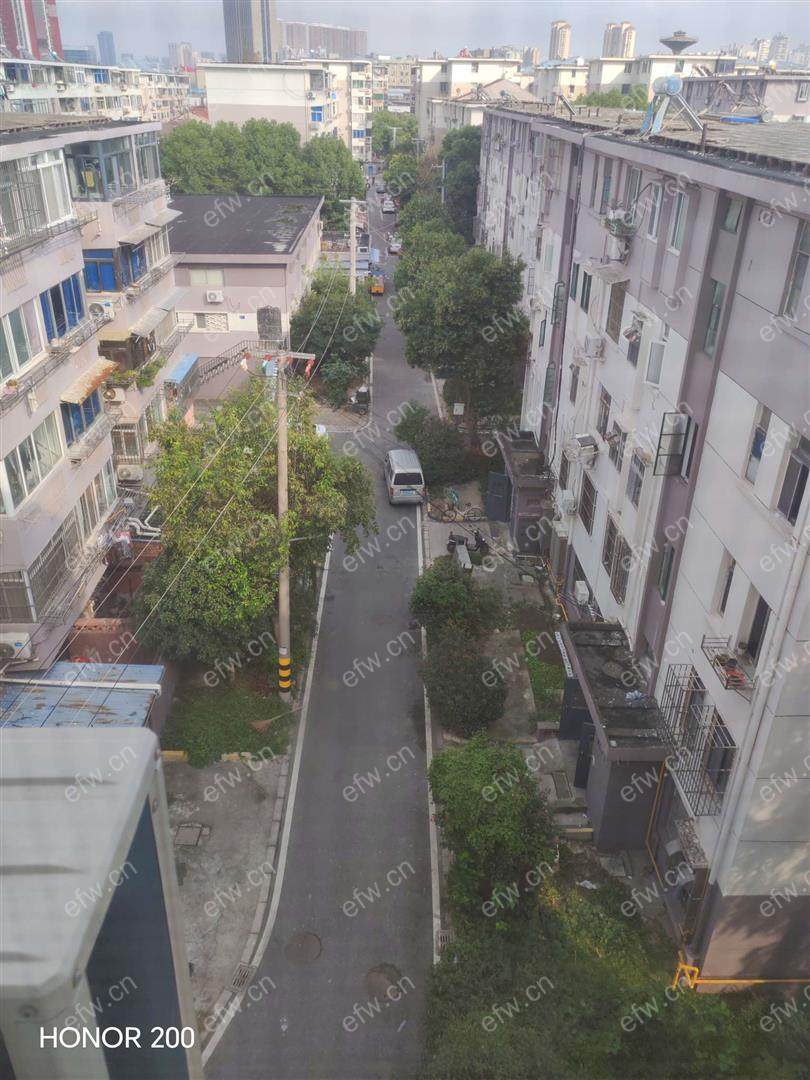 双地铁口 靖海新村 2室1厅 精装 菜场