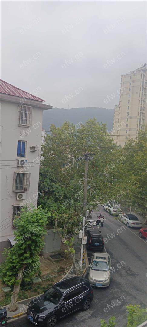 盛岸一村靠近惠山古镇的二房