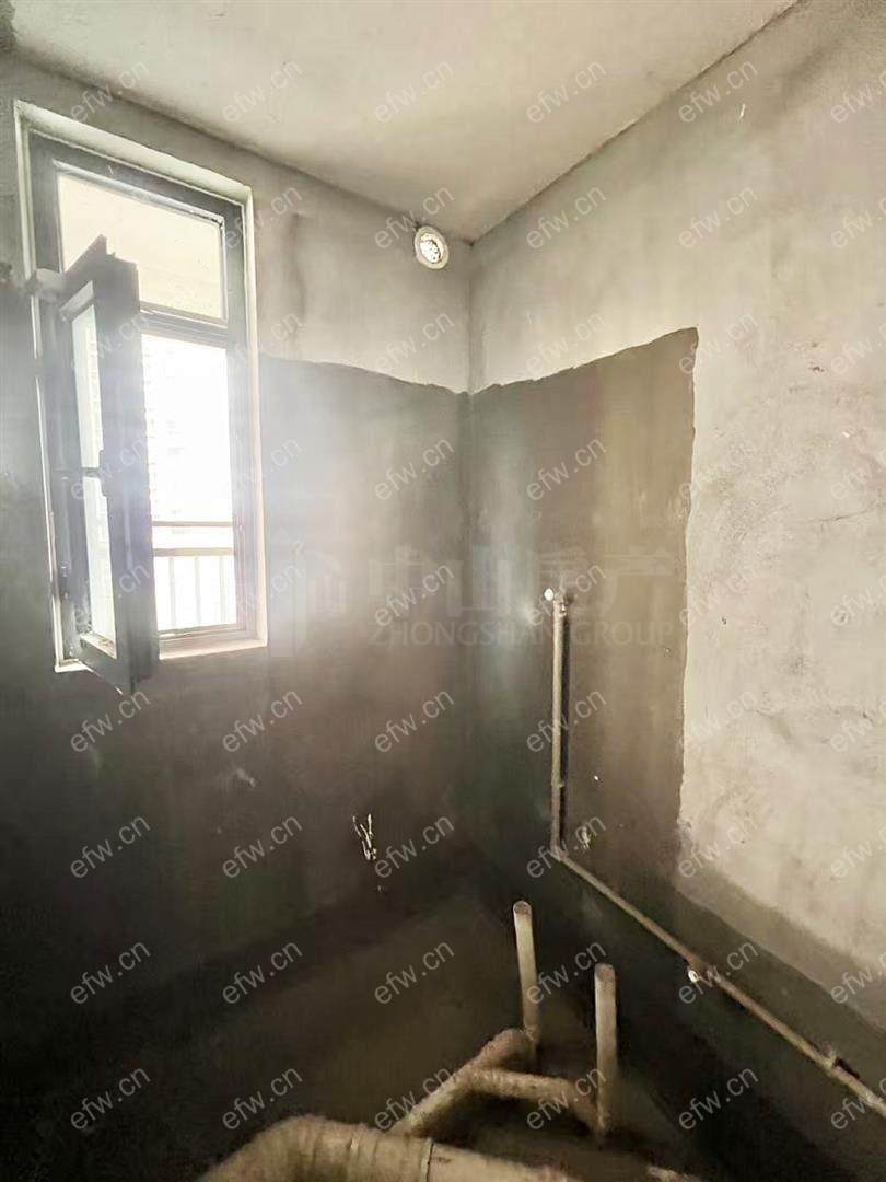 悦湖花园 年轻时尚,3居室,观景房,落地大飘窗,采光视野一流