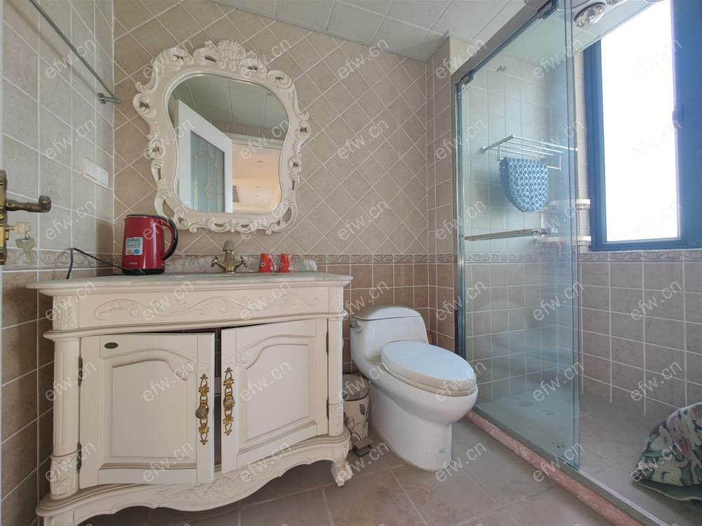 精装修 拎包入住