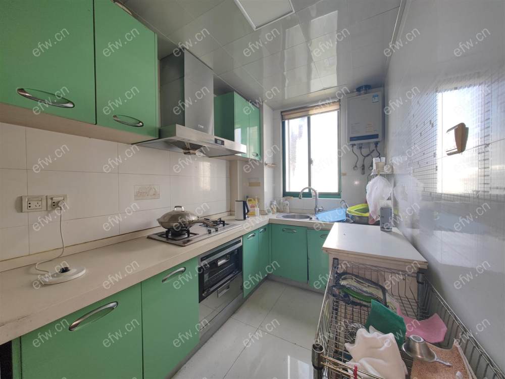 华夏豪门（君怡花苑） 经典3房 东边户 全明 精装修！