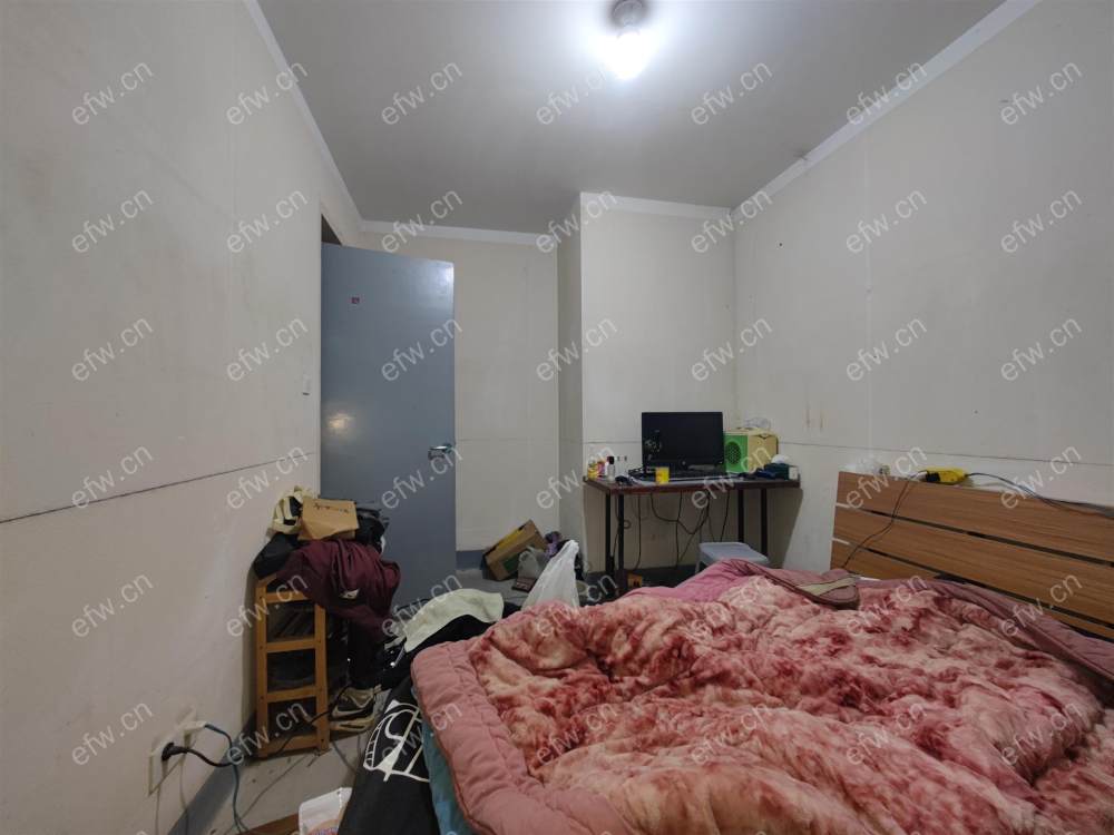 小房子   大院子   再送地下室