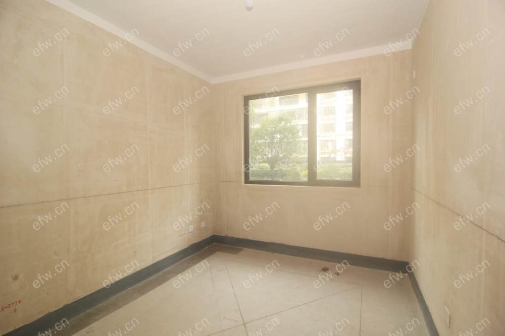 带花园，包车位，电梯洋房，配套成熟