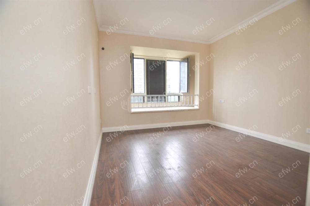 融创玉兰公馆（惠港玉兰苑）三区 3房 全明户型 另送家电