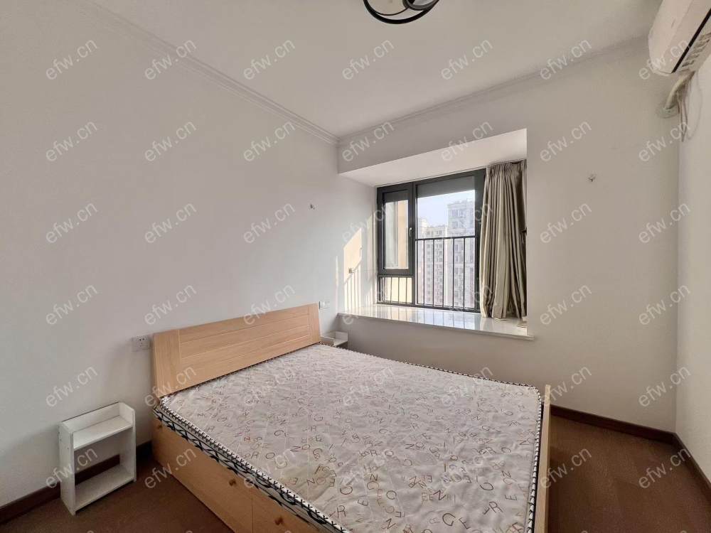 悦湖花园 年轻时尚,3居室,观景房,落地大飘窗,采光视野一流