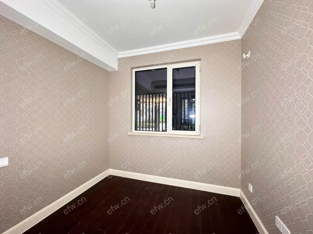 融创山湖院墅(溪岸景园一区100-134) 3房 全明户型 另送家电