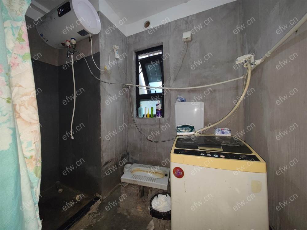 小房子   大院子   再送地下室