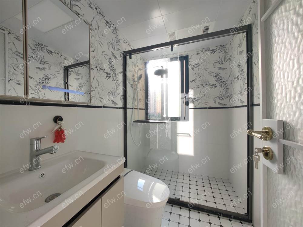 精装修拎包入住