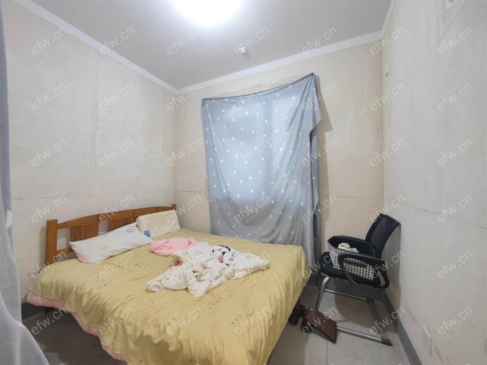 小房子   大院子   再送地下室