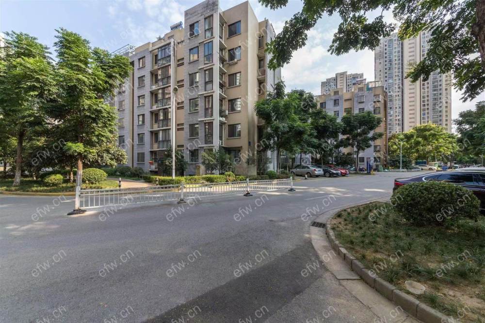 城西花园靠近白金汉爵的二房