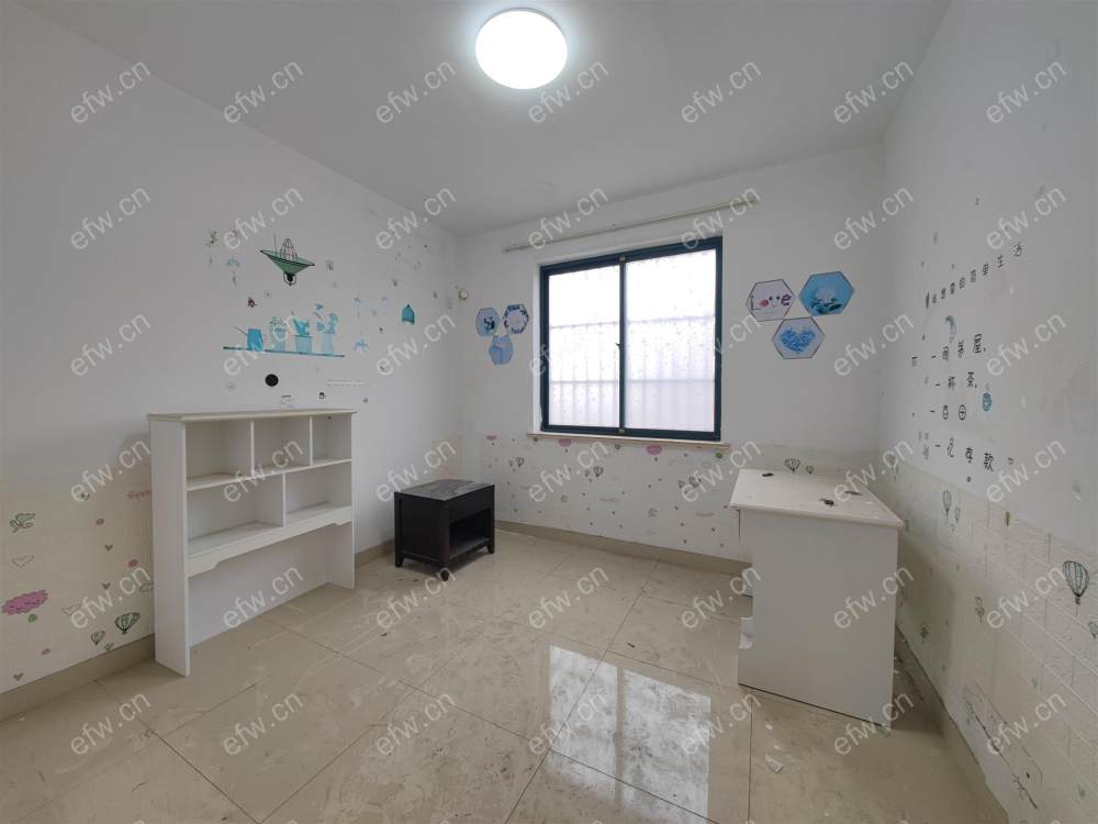 顶复,户型正气,采光好,诚心出售