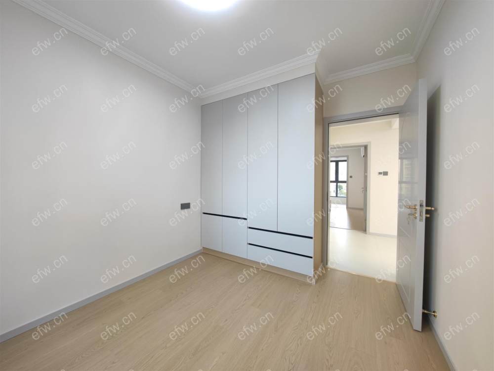 毛湾家园 经典2房 东边户  全屋地暖