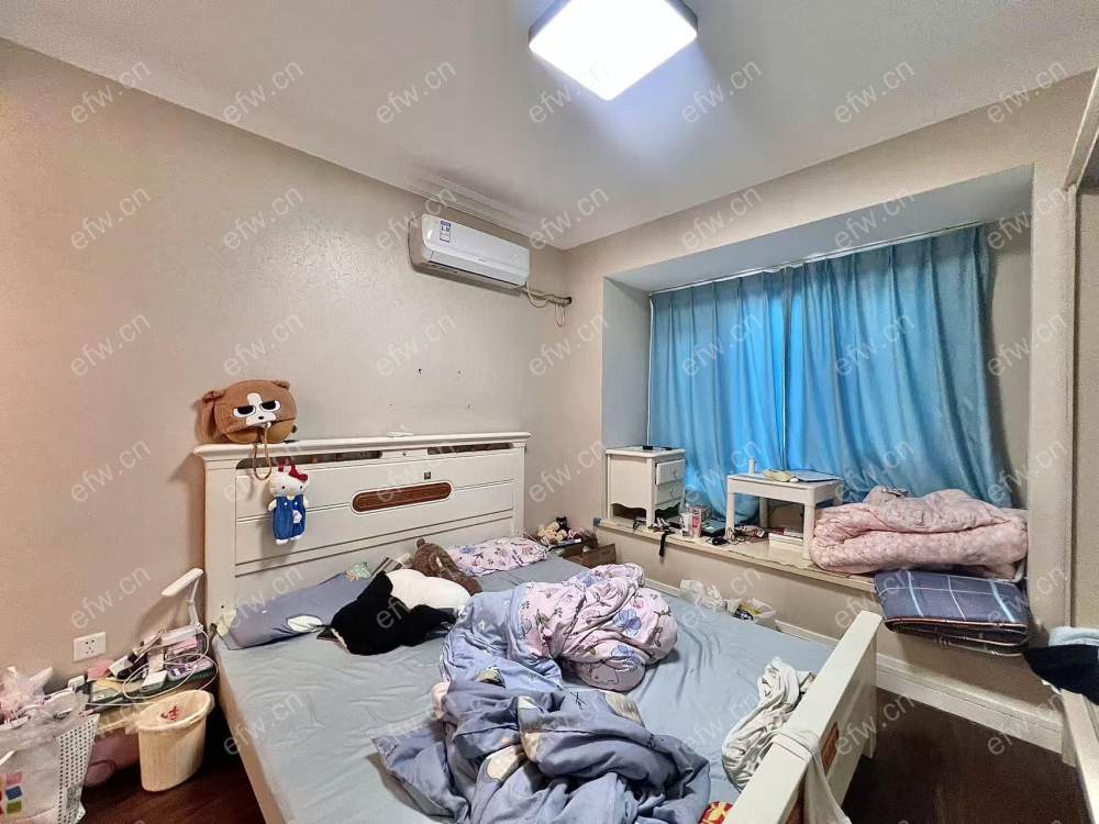 融创玉兰公馆（惠港玉兰苑）三区 4室2厅 127平