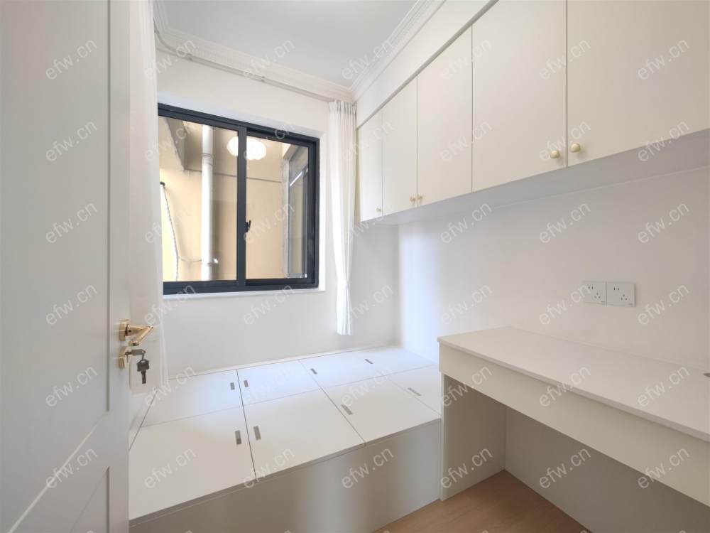 精装修拎包入住