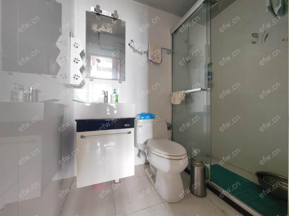 华夏豪门（君怡花苑） 经典3房 东边户 全明 精装修！