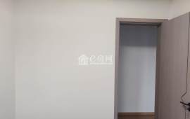 精装修大四房看房预约