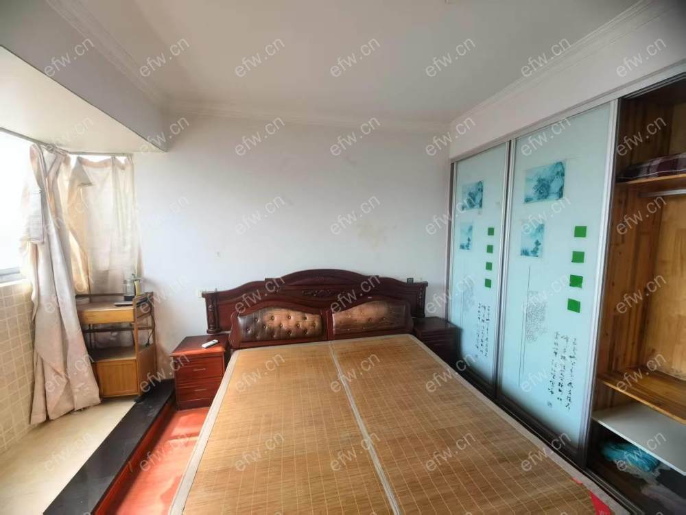 房东诚心出租
